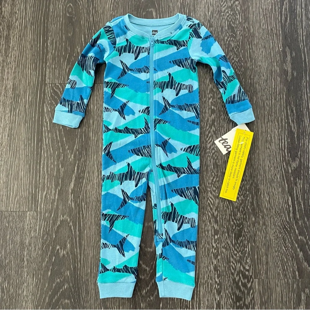 New! Tea Collection Sleep Tight Baby Boy Pajamas Shark Camo 9-12 Month